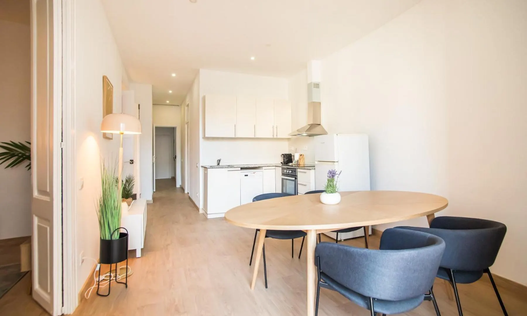 Апартаменты 2Esc1067 - Magnific 2Br Flat In The Gothic Distric Барселона Испания
